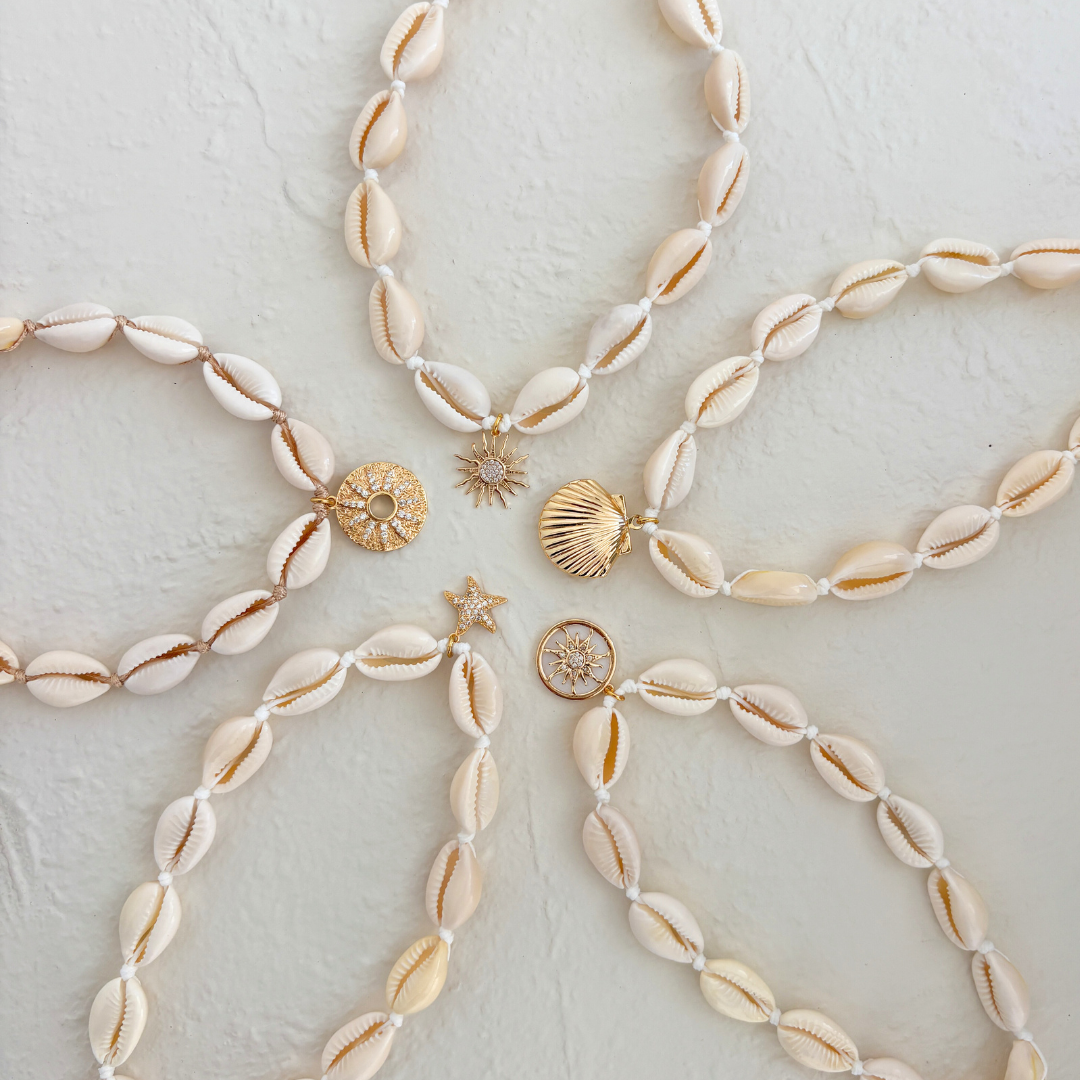 SHELL CHOKER ✿ PALM BEACH
