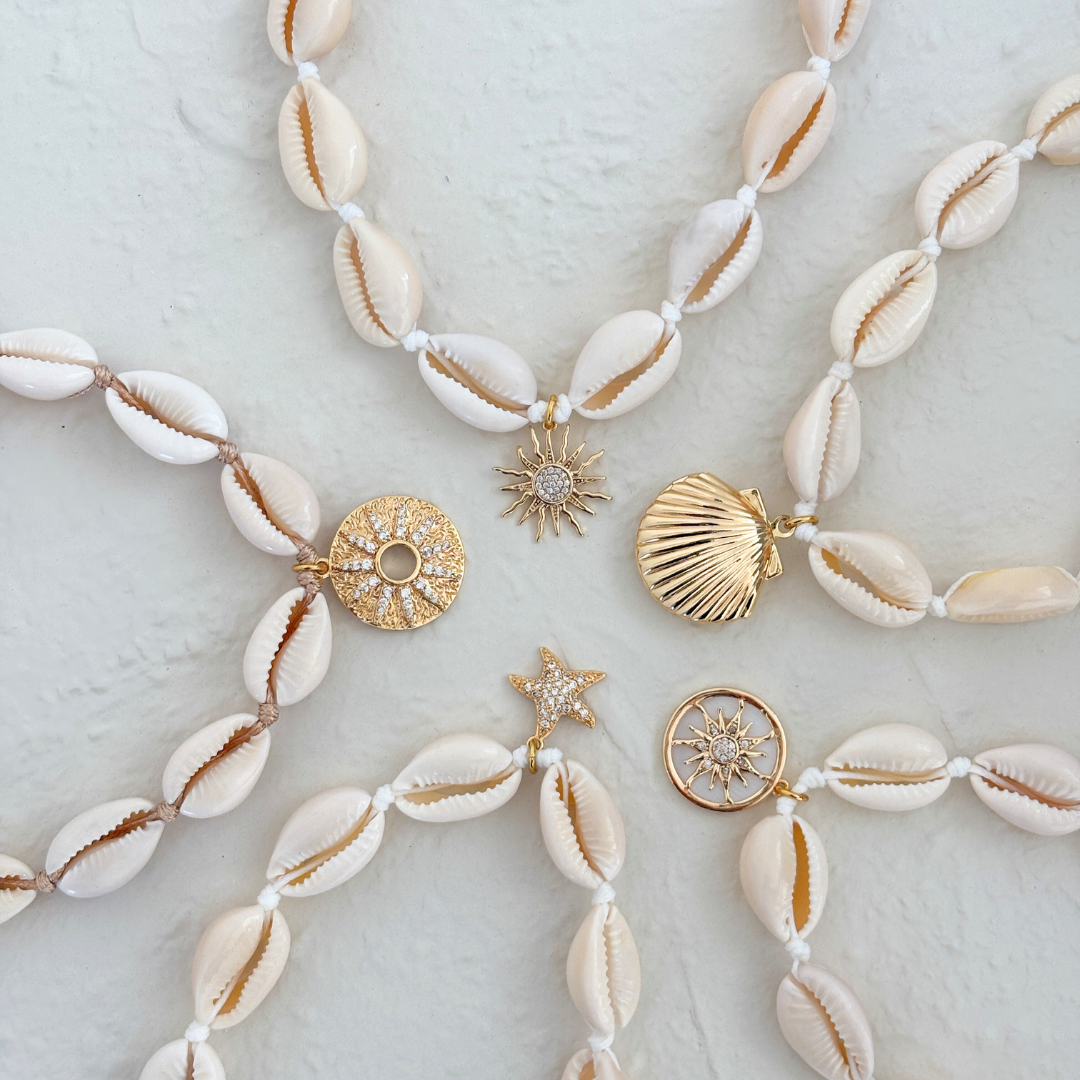 SHELL CHOKER ✿ PALM BEACH