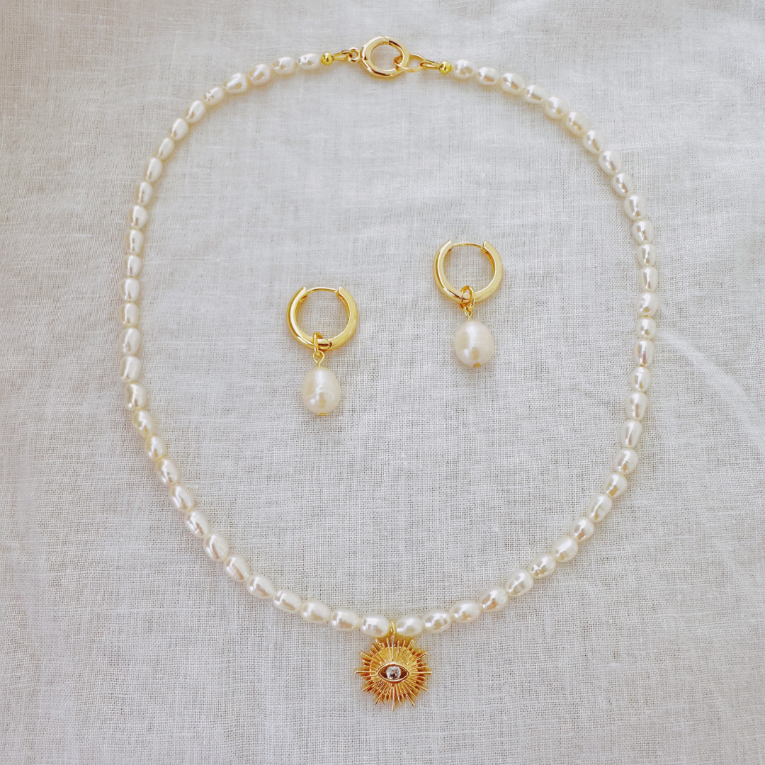 PEARL HOOPS ✿ CARI
