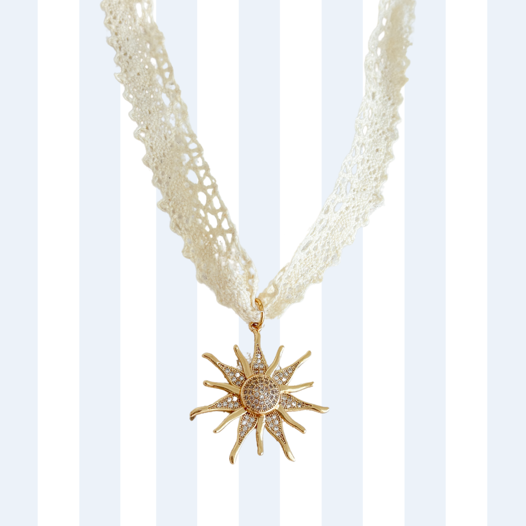 VINTAGE LACE NECKLACE ✿ SUN