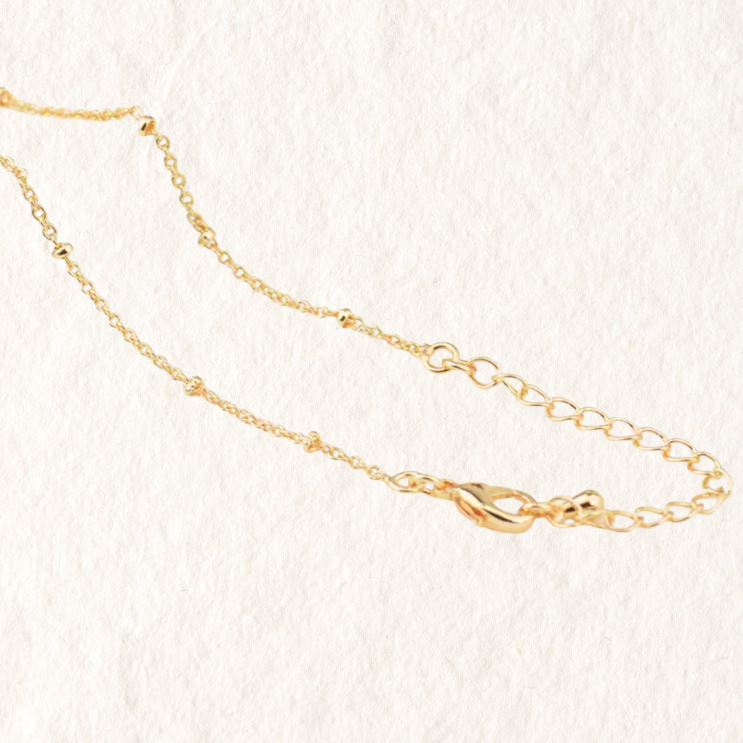 GOLD CHAIN NECKLACE ✿ CLOVER
