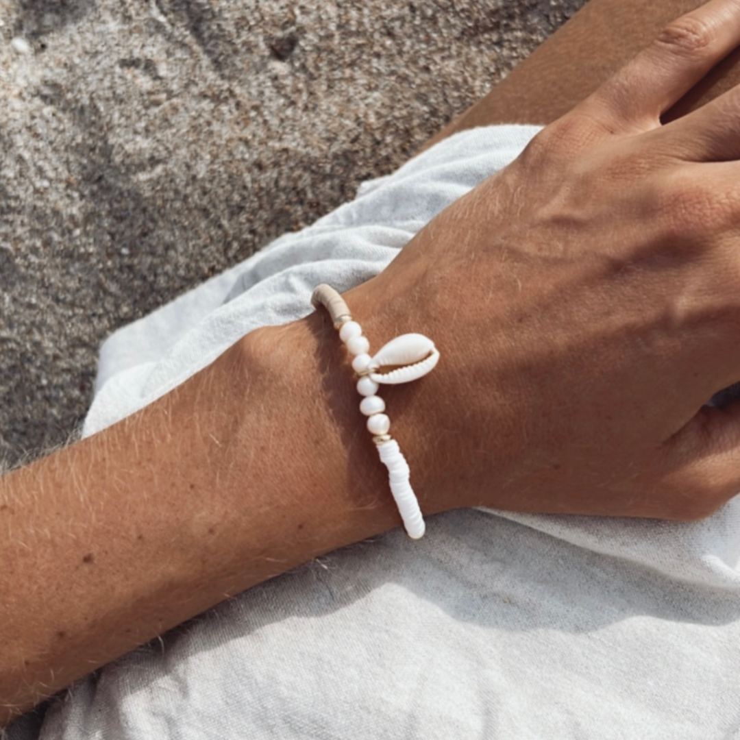 HEISHI X COWRIE SHELL BRACELET ✿ MIAMI