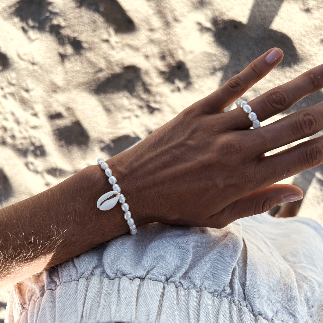 PEARL X SHELL BRACELET ✿ MARIN