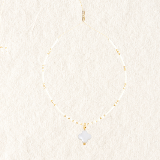 BEADED CHOKER ✿ CLOVER