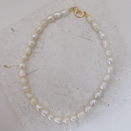 PEARL CHOKER ✿ OLIVIA