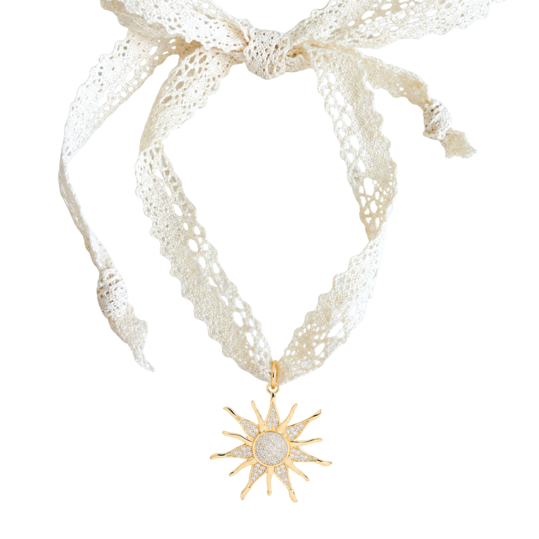 ALBA Vintage Lace Necklace