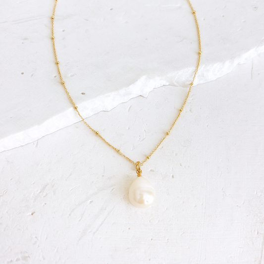GOLD CHAIN NECKLACE ✿ PEARL DROP