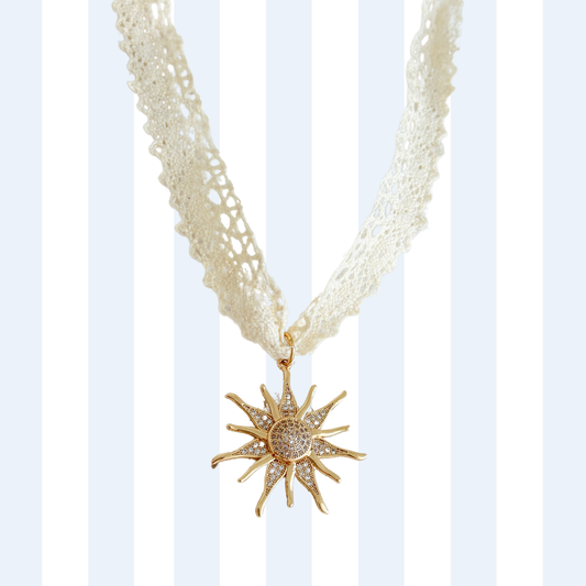 VINTAGE LACE NECKLACE ✿ SUN