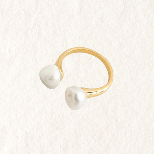 ADJUSTABLE PEARL RING ✿ AVA