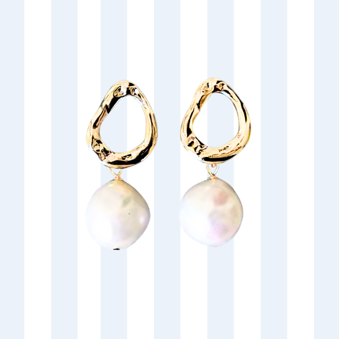 PEARL STUDS ✿ HARPER
