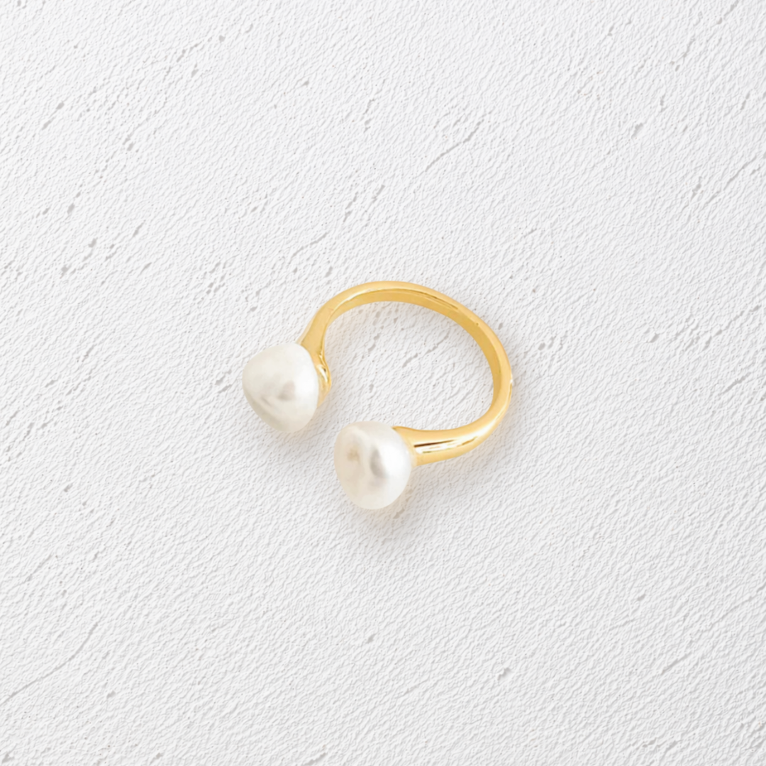 ADJUSTABLE PEARL RING ✿ AVA