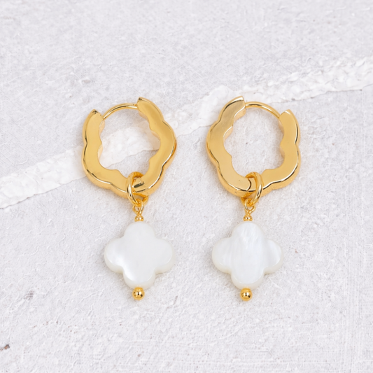 MOTHER-OF-PEARL CLOVER HOOPS ✿ METTE
