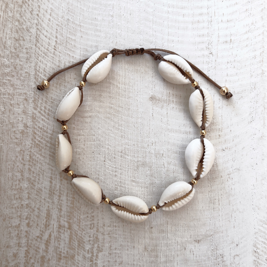 COWRIE SHELL ANKLET ✿ CASS